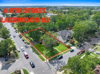 6 11th Street, Lakewood, NJ 08701