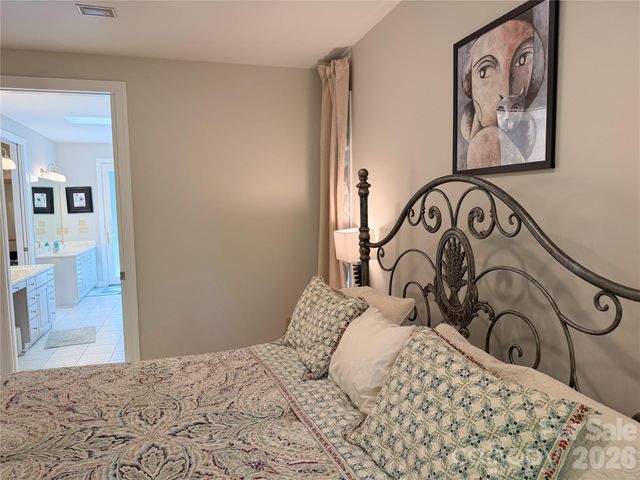 556 Quail Ridge Boulevard, Lake Lure, NC 28746