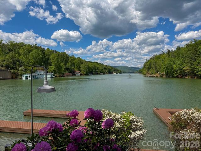 556 Quail Ridge Boulevard, Lake Lure, NC 28746