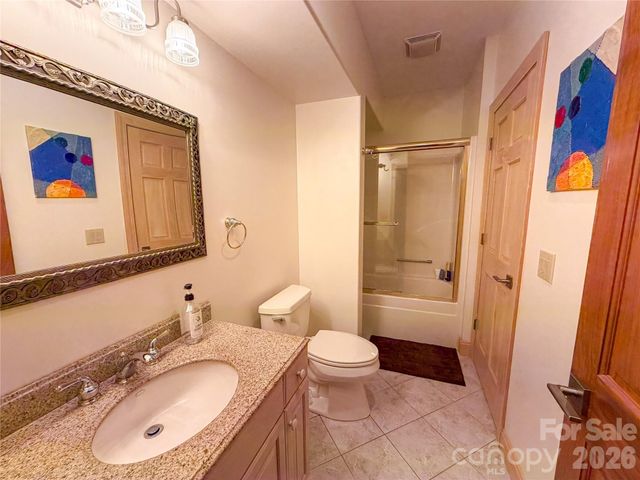 556 Quail Ridge Boulevard, Lake Lure, NC 28746