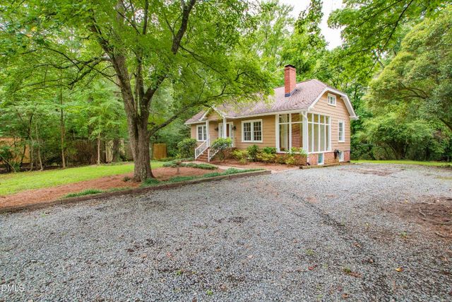 106 S Christopher Road, Chapel Hill, NC 27514