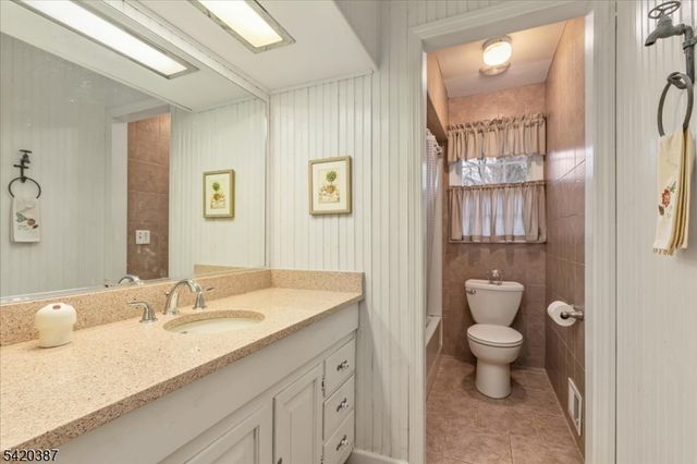 2020 Perry St, South Plainfield Boro, NJ 07080