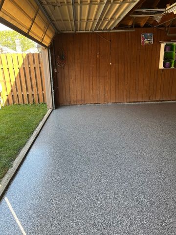 6513 N NEVA Avenue, Chicago, IL 60631