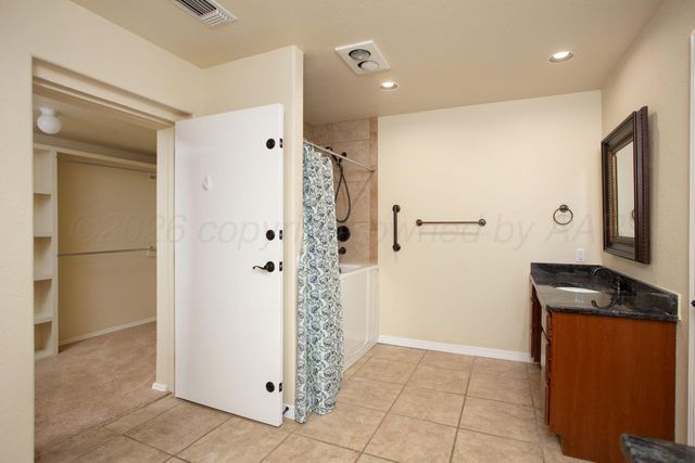 8403 Irvington Court, Amarillo, TX 79119
