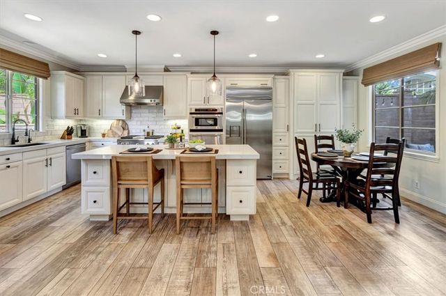 15 Julia Street, Ladera Ranch, CA 92694