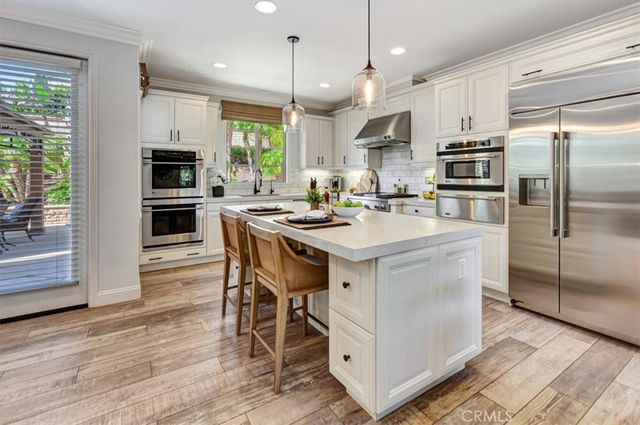 15 Julia Street, Ladera Ranch, CA 92694