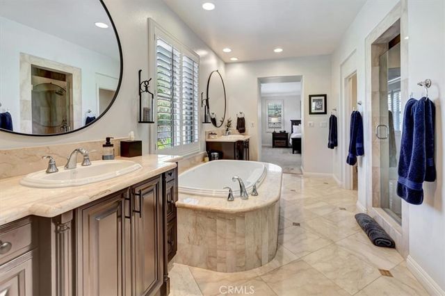 15 Julia Street, Ladera Ranch, CA 92694