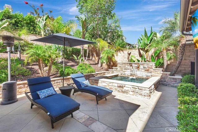 15 Julia Street, Ladera Ranch, CA 92694