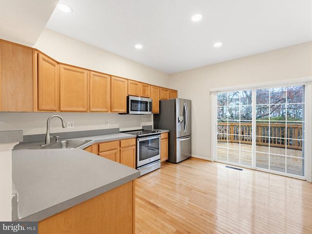 12212 DENSMORE CT, Woodbridge, VA 22192