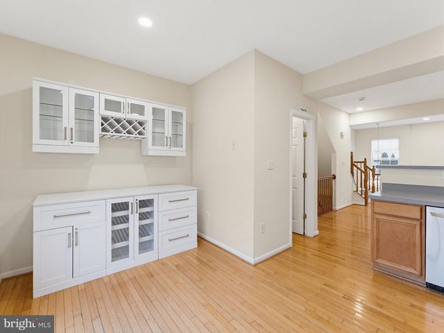 12212 DENSMORE CT, Woodbridge, VA 22192