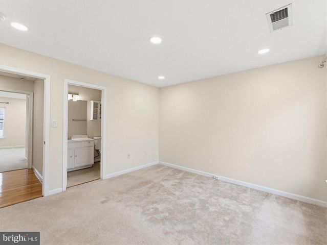 12212 DENSMORE CT, Woodbridge, VA 22192