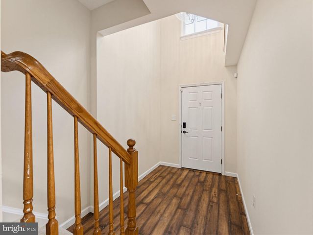 12212 DENSMORE CT, Woodbridge, VA 22192