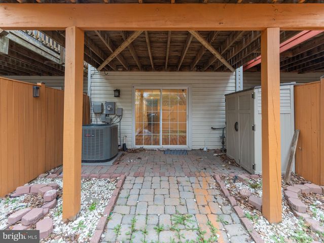 12212 DENSMORE CT, Woodbridge, VA 22192