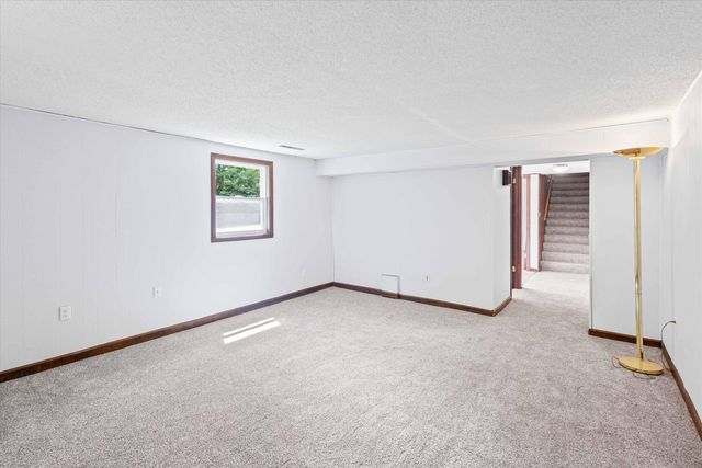 2308 IRIS DR, Columbia, MO 65202