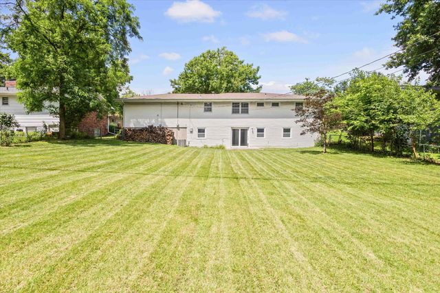 2308 IRIS DR, Columbia, MO 65202