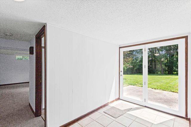 2308 IRIS DR, Columbia, MO 65202