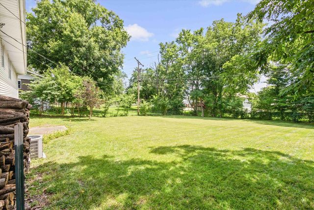 2308 IRIS DR, Columbia, MO 65202