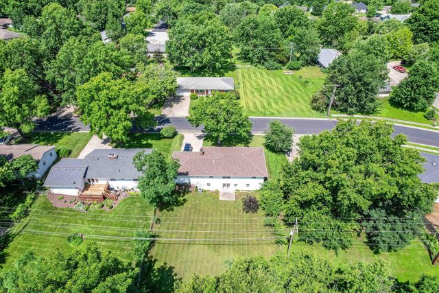 2308 IRIS DR, Columbia, MO 65202