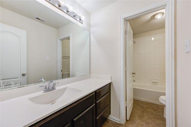 16 Rose Desert Court, Manvel, TX 77578