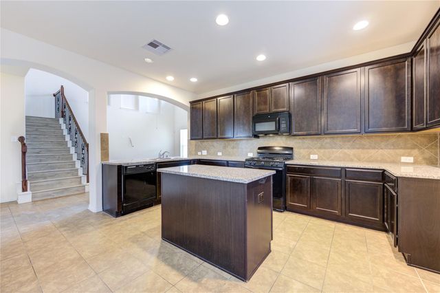 16 Rose Desert Court, Manvel, TX 77578