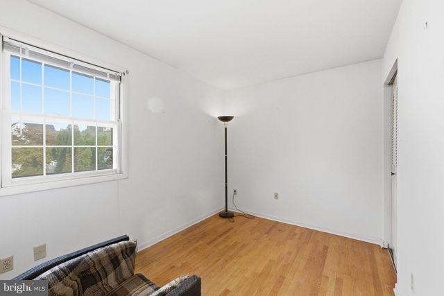 3227 N HOBSON ST, Whitehall, PA 18052