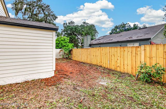 5491 FORT CAROLINE Road, Jacksonville, FL 32277