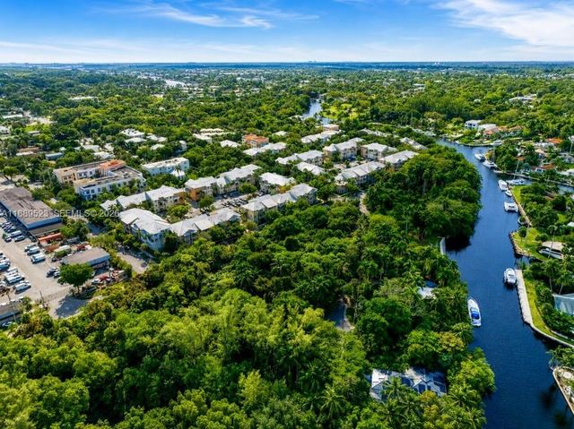 1332 SW 2nd Court, Fort Lauderdale, FL 33312