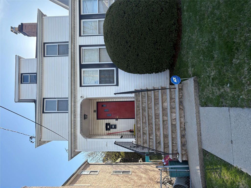 48 Clark Street, Yonkers, NY 10704