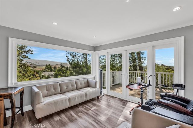 8404 Joan Lane, West Hills, CA 91304