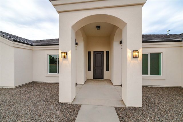 3252 Gold Canyon Court, Kingman, AZ 86401