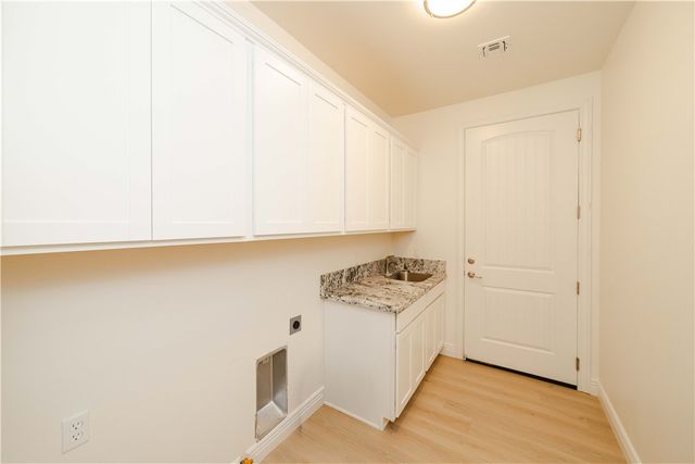 3252 Gold Canyon Court, Kingman, AZ 86401