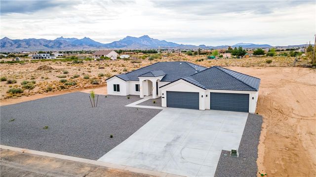 3252 Gold Canyon Court, Kingman, AZ 86401