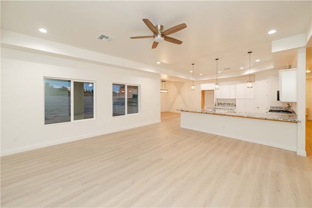 3252 Gold Canyon Court, Kingman, AZ 86401