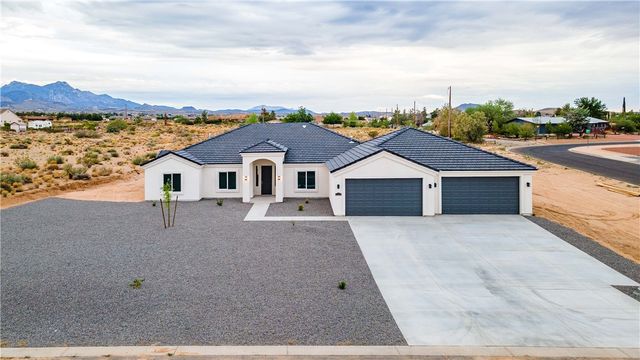 3252 Gold Canyon Court, Kingman, AZ 86401