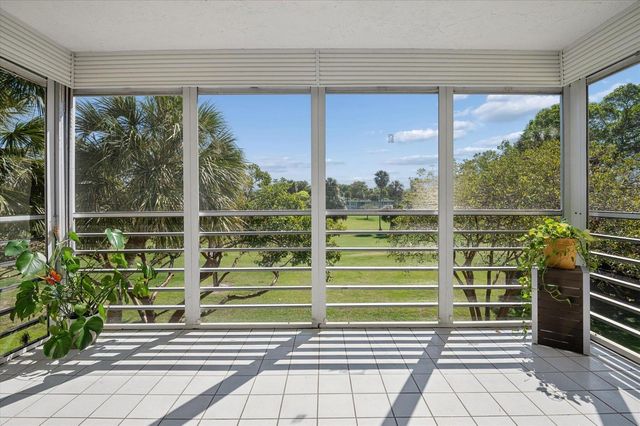 804 Cypress Grove Lane 308, Pompano Beach, FL 33069