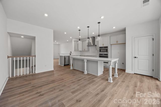 7028 Westrow Avenue, Charlotte, NC 28278