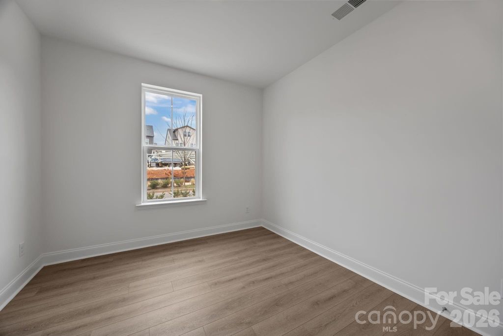 7028 Westrow Avenue, Charlotte, NC 28278