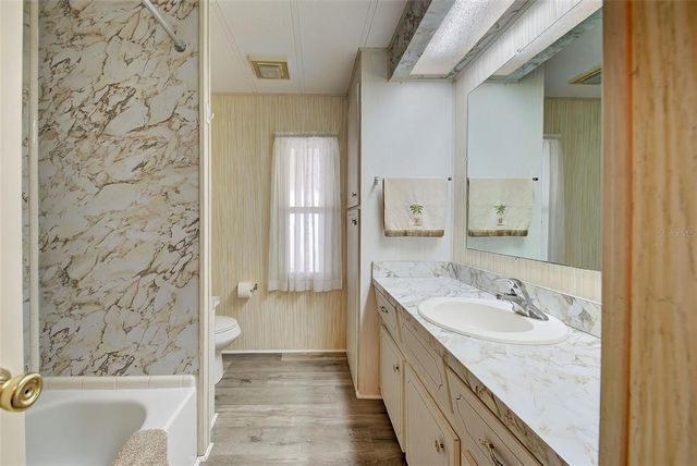 628 CERVINA DRIVE, Venice, FL 34285