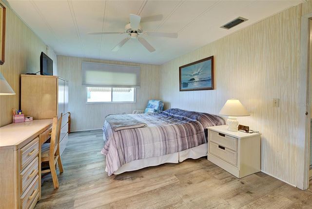 628 CERVINA DRIVE, Venice, FL 34285