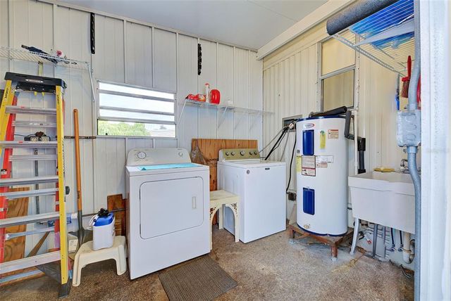 628 CERVINA DRIVE, Venice, FL 34285