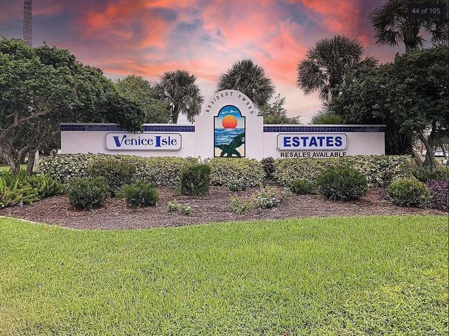 628 CERVINA DRIVE, Venice, FL 34285