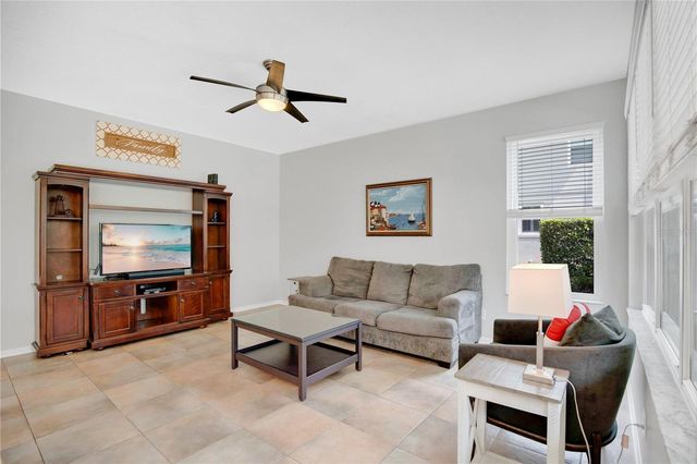 2675 RUNNING SPRINGS LOOP, Oviedo, FL 32765