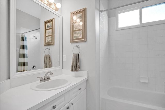 2675 RUNNING SPRINGS LOOP, Oviedo, FL 32765