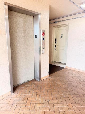 6451 N University Drive Apt 212, Tamarac, FL 33321