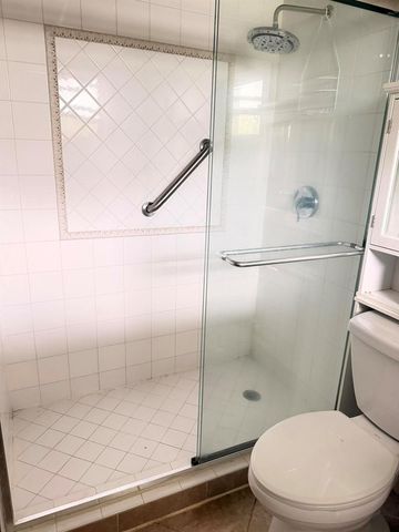 6451 N University Drive Apt 212, Tamarac, FL 33321