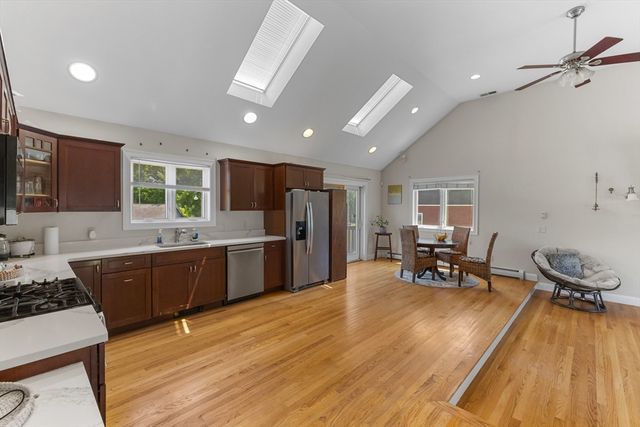 781 Grafton St, Shrewsbury, MA 01545