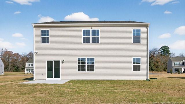 1125 Shoreline Drive, Vass, NC 28394