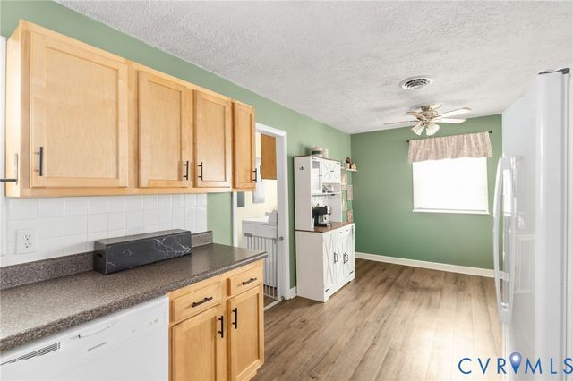 2502 Lee St, Hopewell, VA 23860