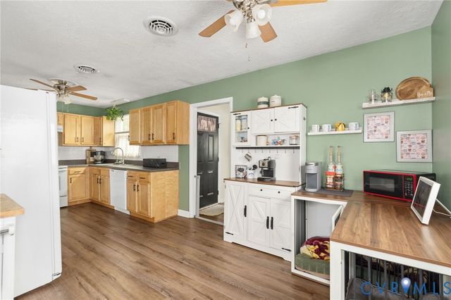 2502 Lee St, Hopewell, VA 23860