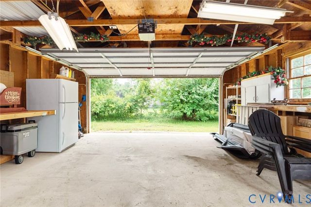 2502 Lee St, Hopewell, VA 23860
